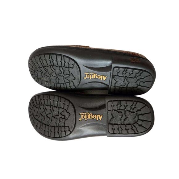 Alegria Women’s Shoes Taylor Pro Glossy Snake Print Loafers Sz 7 - 7.5 M EUR 37 - Picture 4 of 6